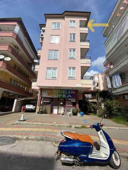 Denize 100 Mt 2+1 Merkezde Lejlighed
