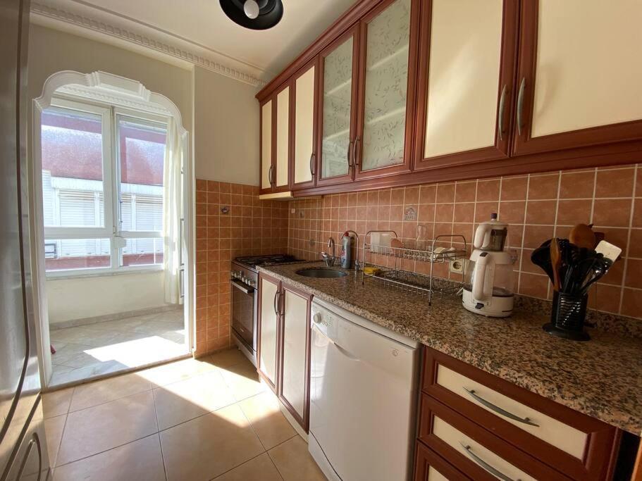 Denize 100 Mt 2+1 Merkezde Lejlighed